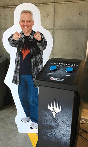 Standee